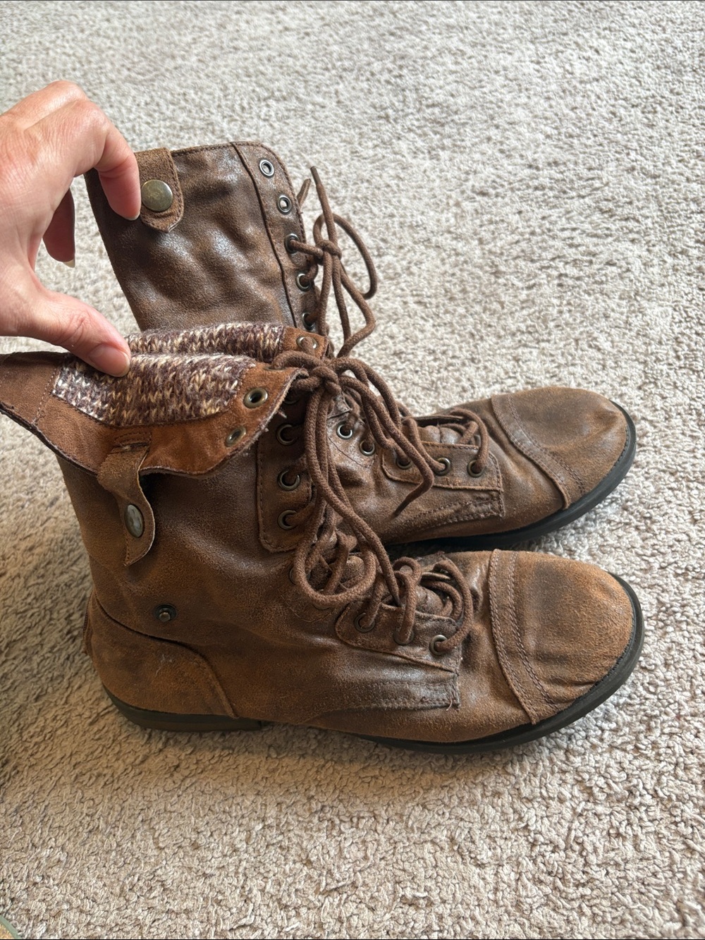Mossimo boots
